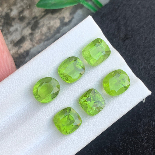 Green Peridot gemstone
Green Peridot jewelry
