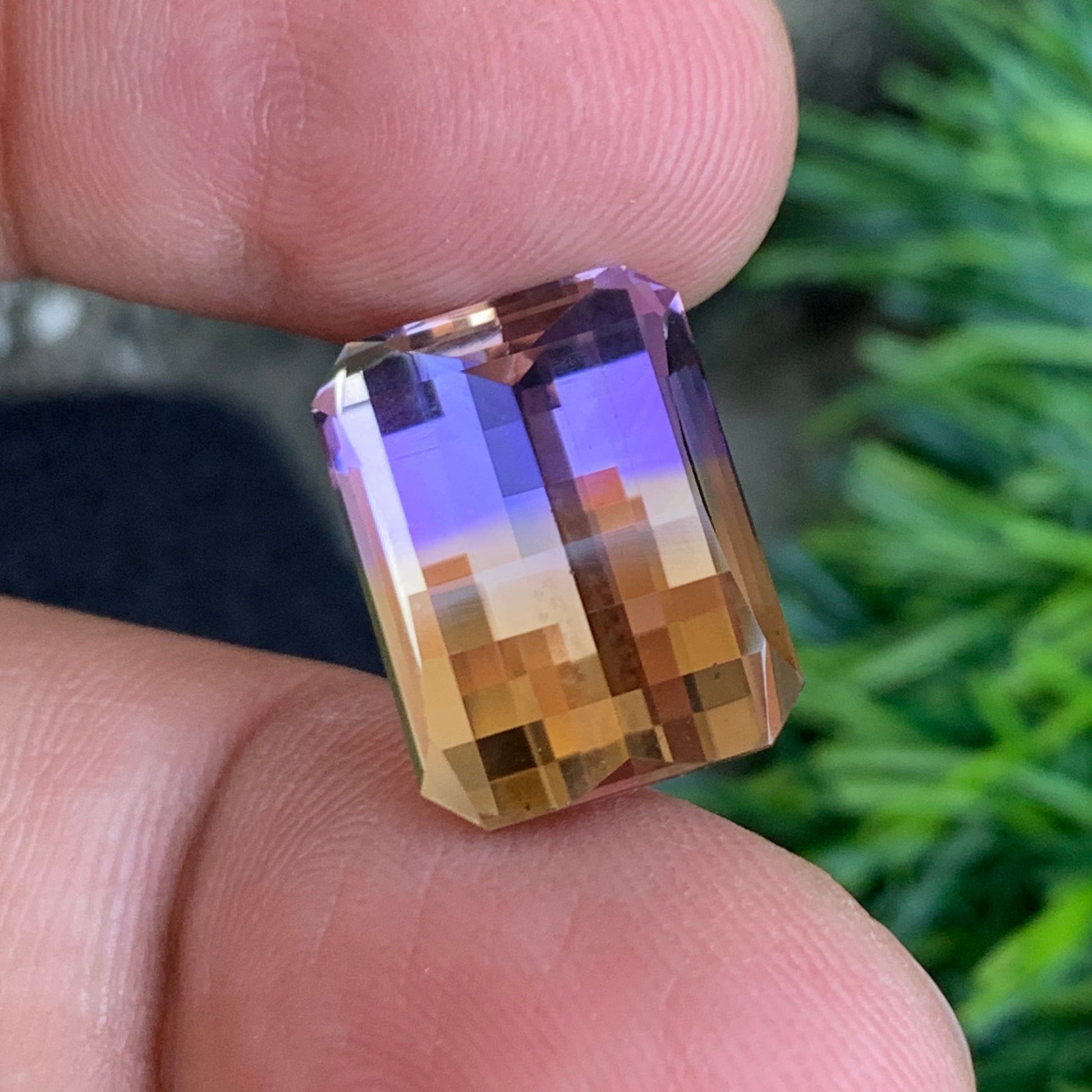 Ametrine Pixel Cut