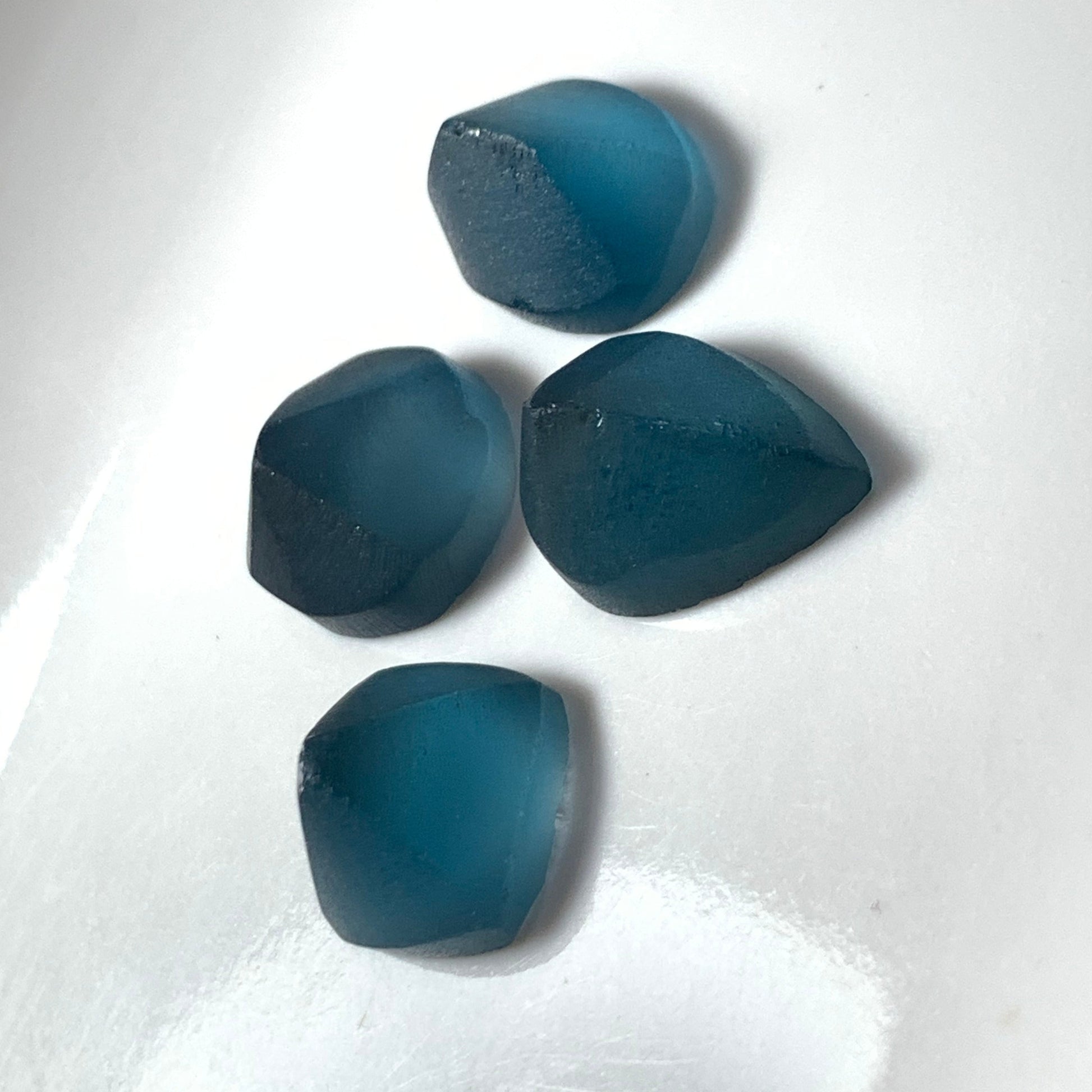 London blue topaz preform