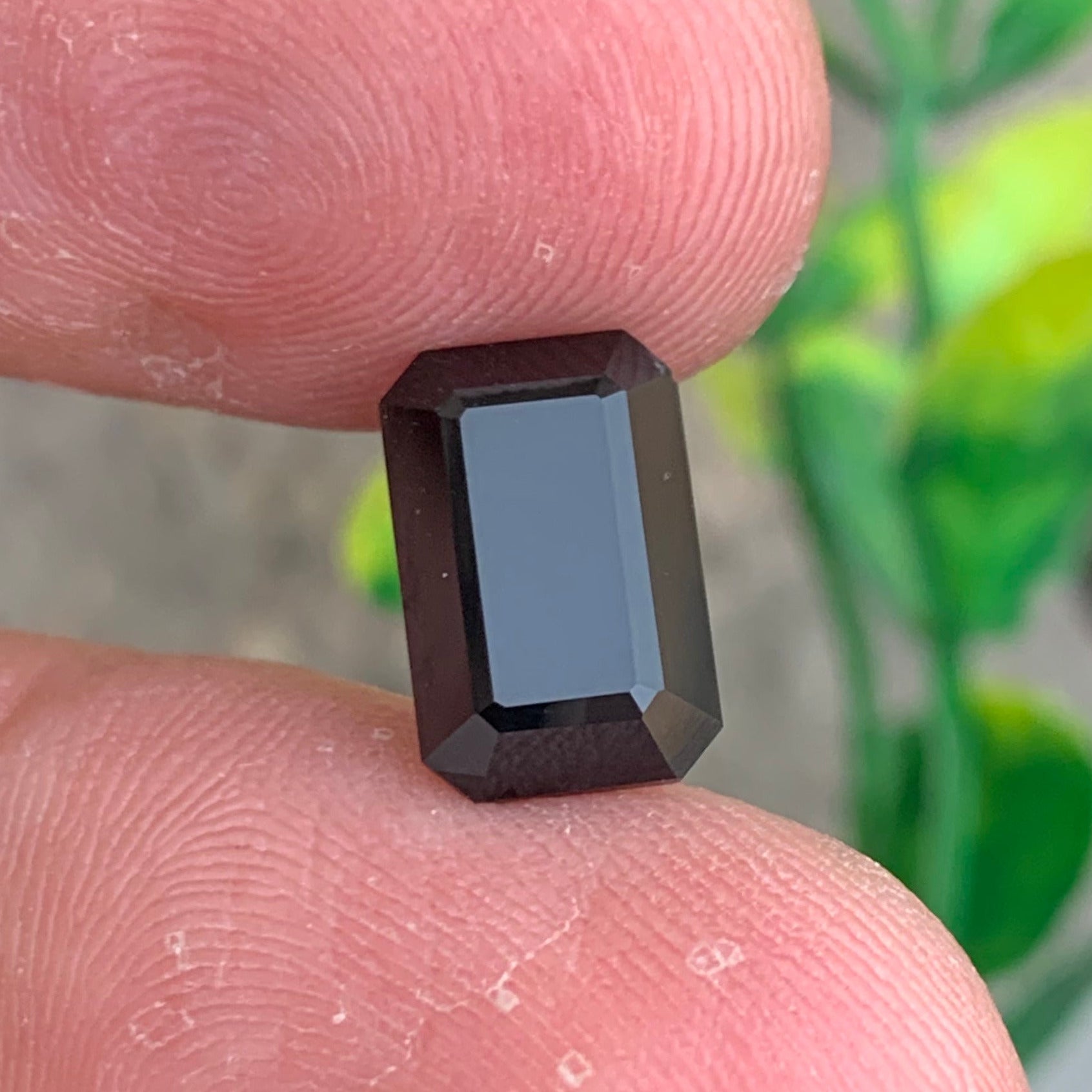 Black Tourmaline ring
Black Tourmaline pendant