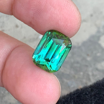 Bluish Green Tourmaline ring
Bluish Green Tourmaline pendant