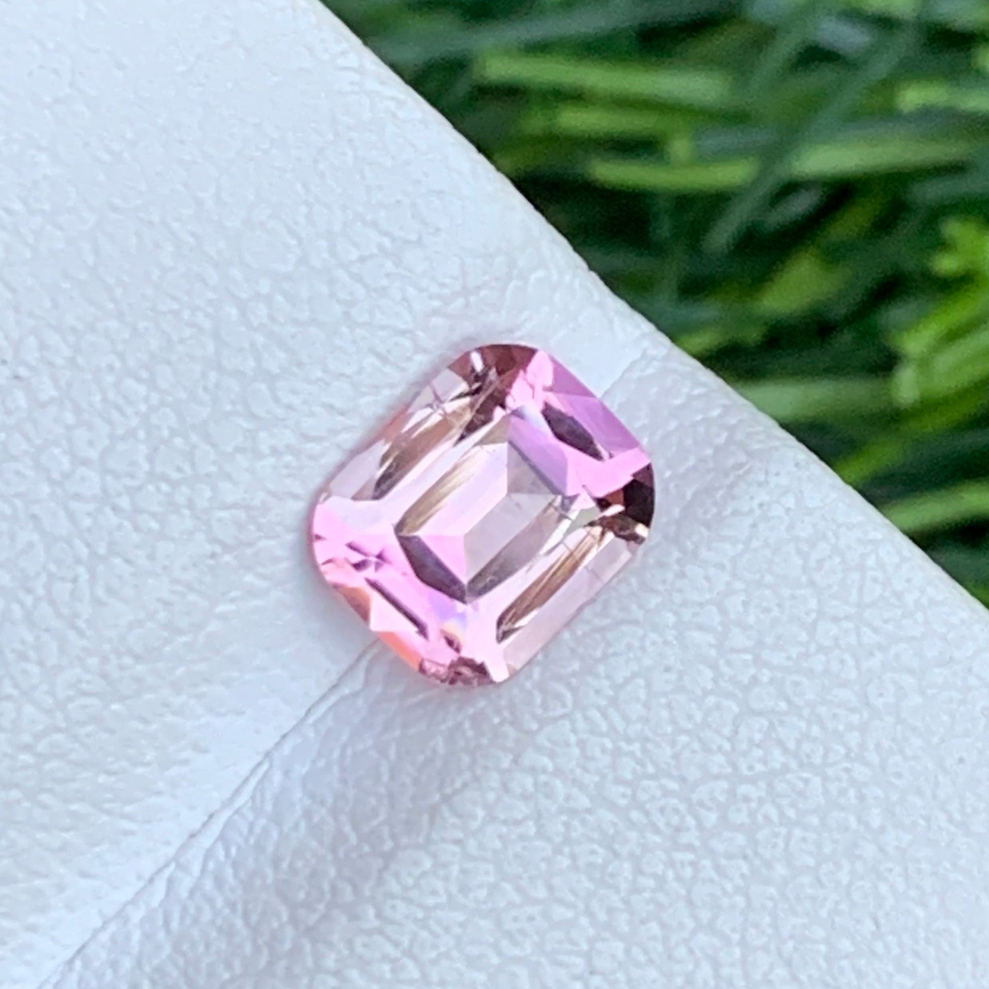 pink bubblegum gems