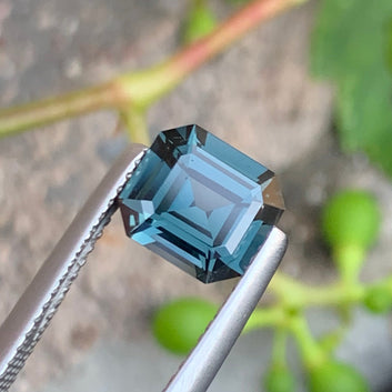 Gray Spinel ring
Gray Spinel pendant