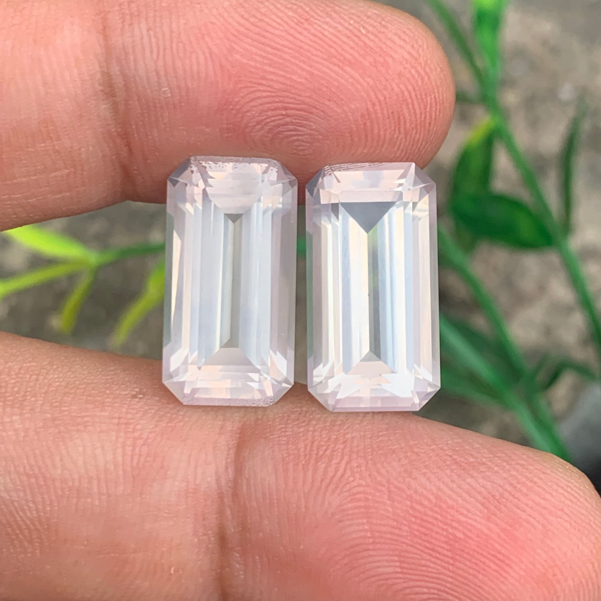 Rose Quartz pair
Rose Quartz  earrings
Rose Quartz rings