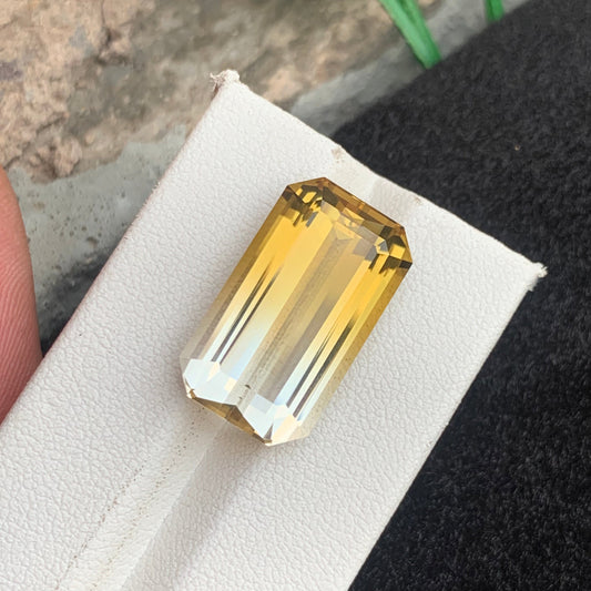 Bicolor Citrine gemstone
Bicolor Citrine jewelry