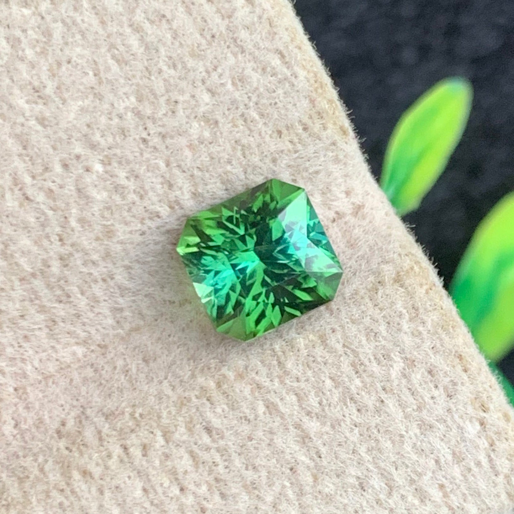 Bluish Green Tourmaline ring
Bluish Green Tourmaline pendant