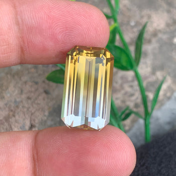Bicolor Citrine ring
Bicolor Citrine pendant