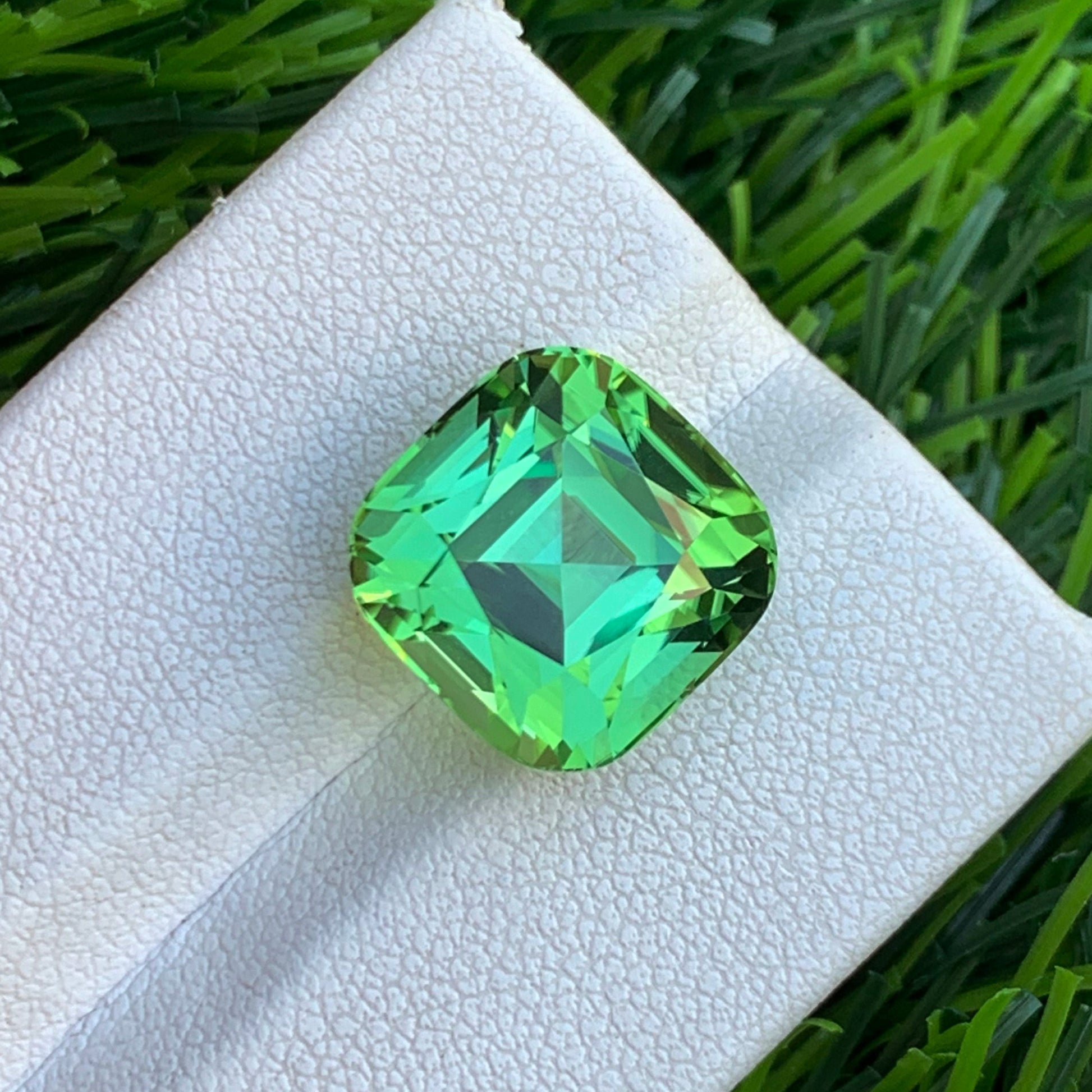 Loose Apple Green Tourmaline