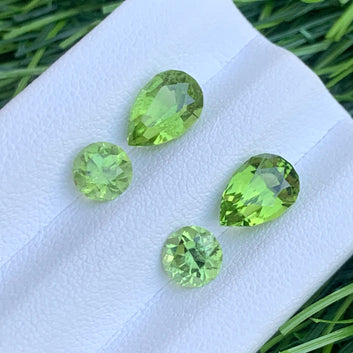 Green Peridot pair
Green Peridot  earrings