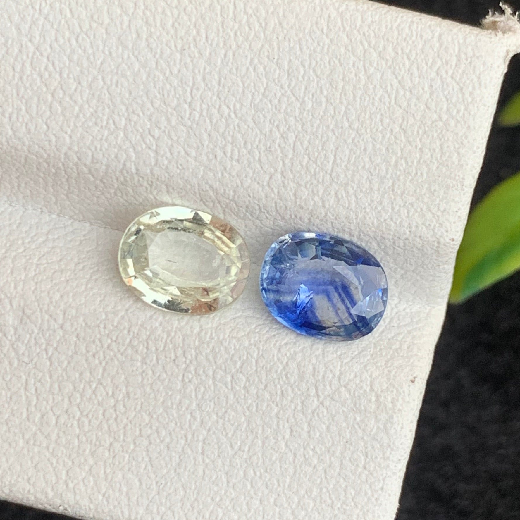 Reverse Sapphire gemstone
Reverse Sapphire jewelry