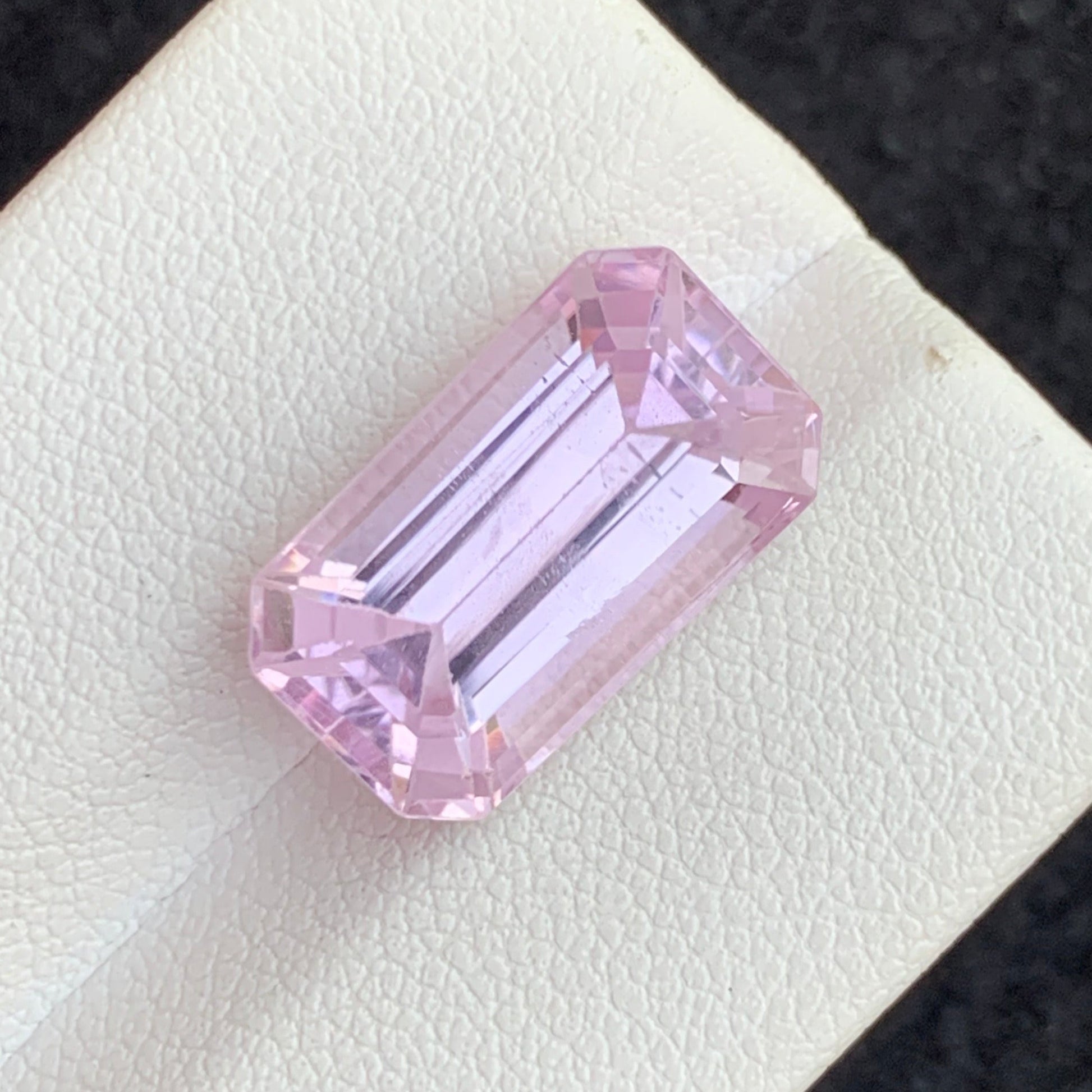Pink Kunzite Gemstone
Pink Kunzite Jewelry