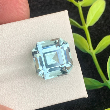 Aquamarine ring
Aquamarine pendant