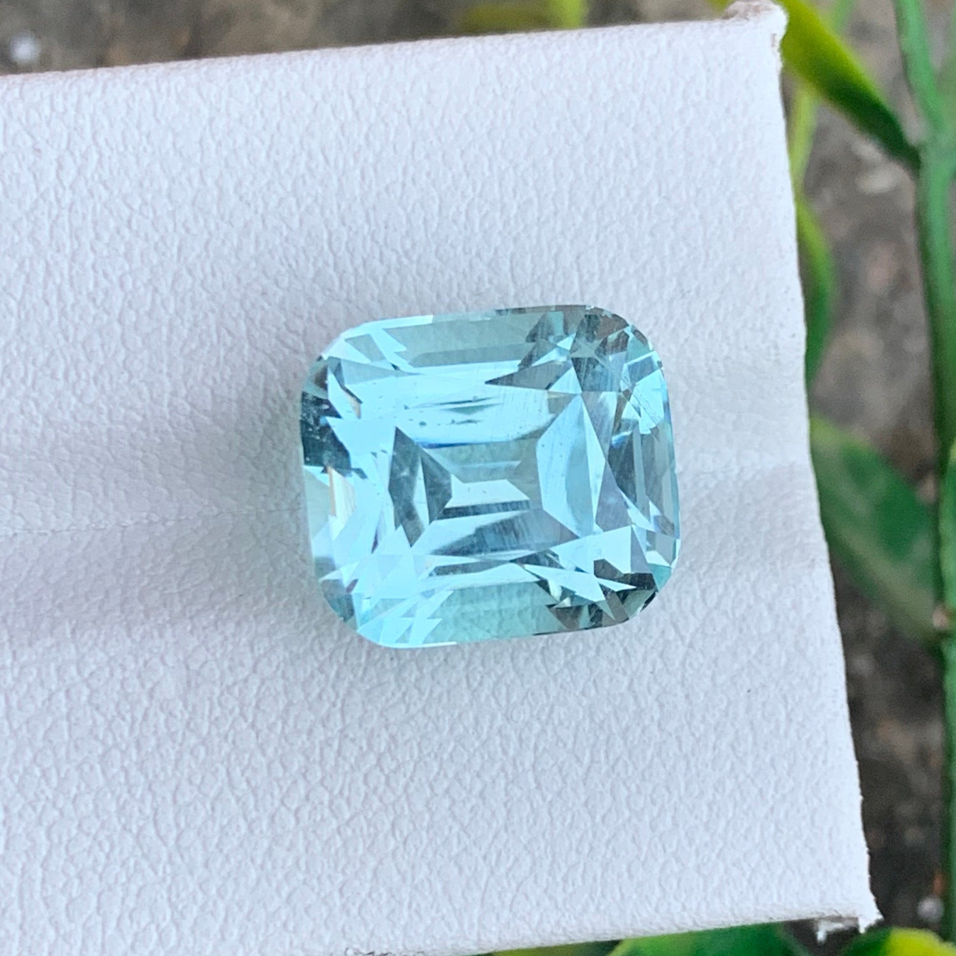 Blue Aquamarine ring
Blue Aquamarine pendant