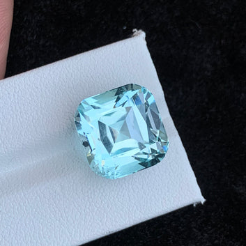 18.44 Carats Natural Aquamarine Gemstone with Cushion shape, Big Size Aquamarine