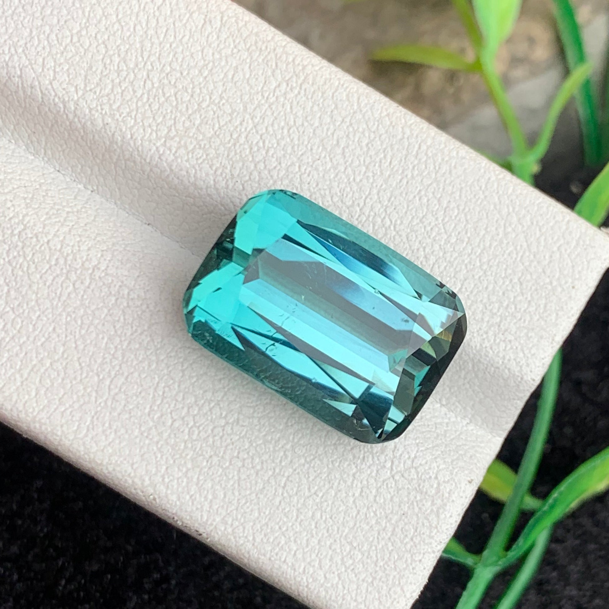 Lagoon Tourmaline Gemstone
Lagoon Tourmaline jewelry