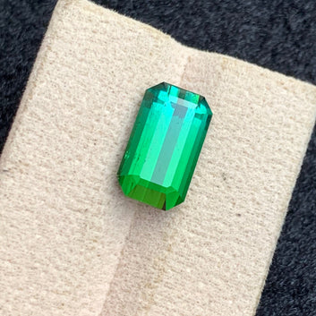 Bluish Green Tourmaline ring
Bluish Green Tourmaline pendant