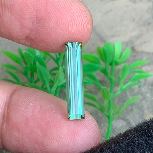 mint green tourmaline
baguette shape tourmaline