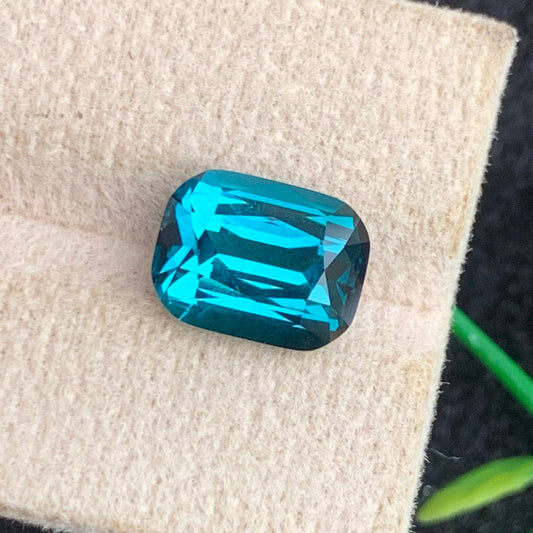 Ink Blue Tourmaline ring
Ink Blue Tourmaline pendant