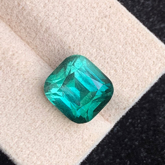 Bicolor Tourmaline Gemstone
Bicolor Tourmaline Jewelry