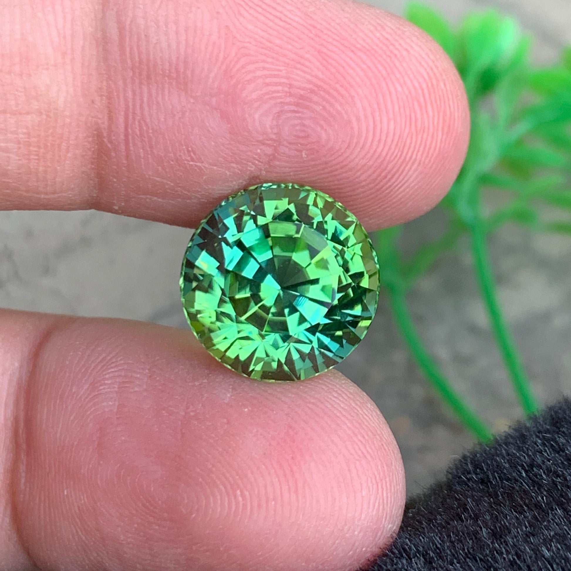 bluish green tourmaline
mint green tourmaline