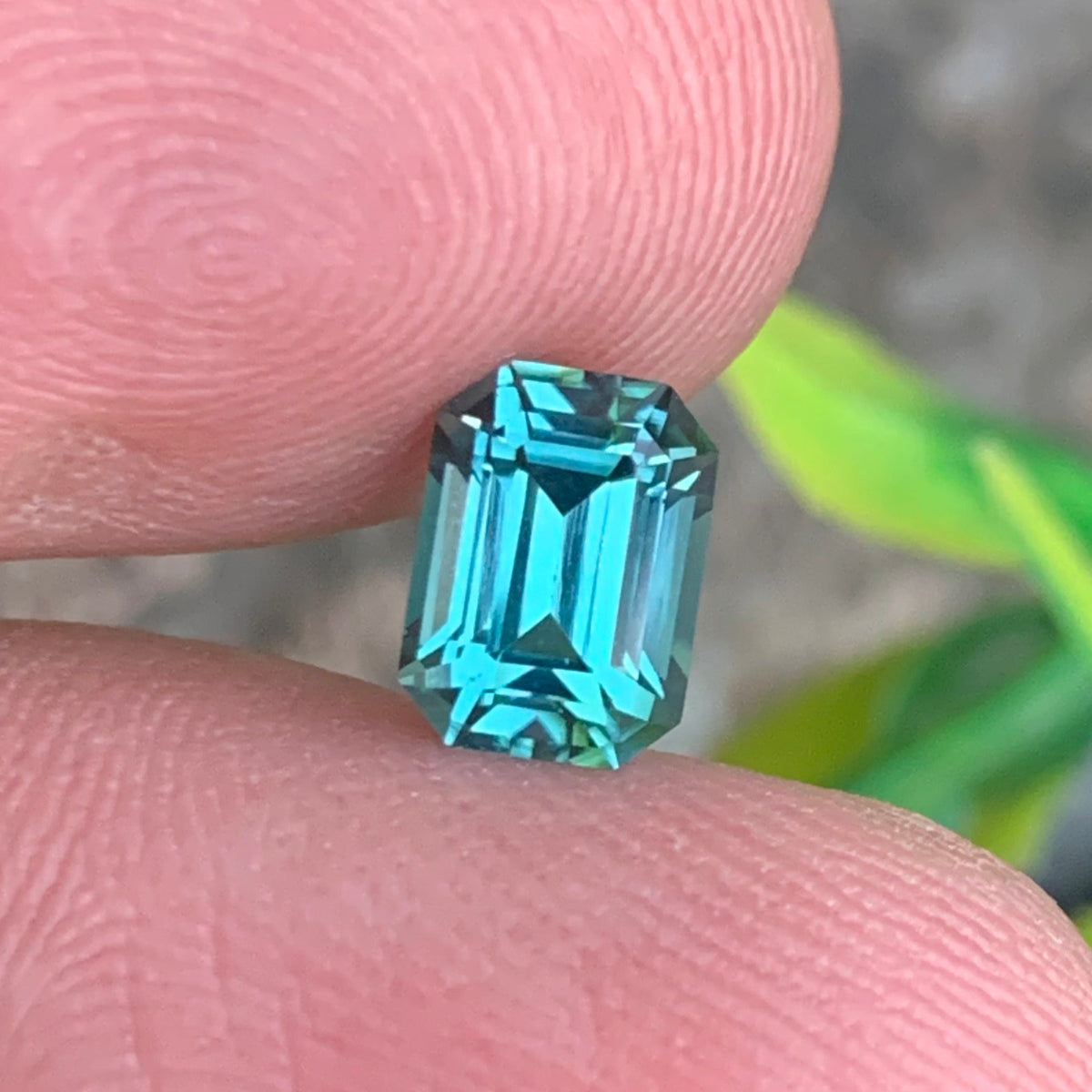 Lagoon Tourmaline ring
Lagoon Tourmaline pendant