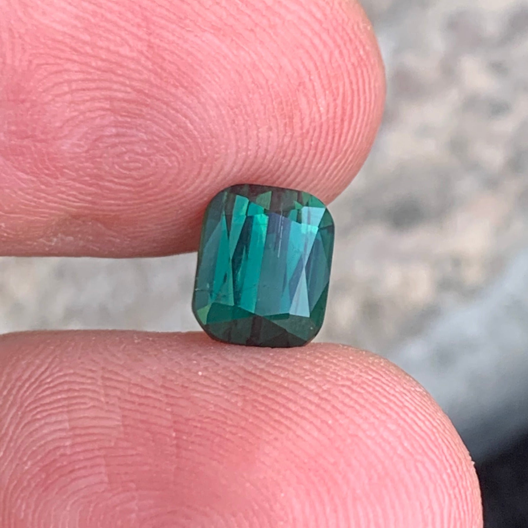 Dark Bluish Green Tourmaline
Bluish Green Tourmaline stone
Bluish Green Tourmaline gift