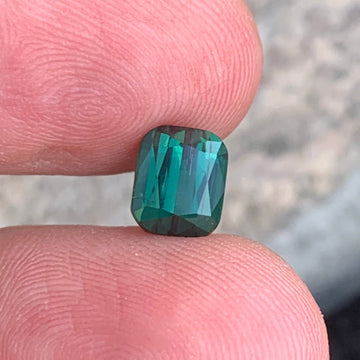 Dark Bluish Green Tourmaline
Bluish Green Tourmaline stone
Bluish Green Tourmaline gift