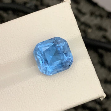  Blue Aquamarine gemstone
 Blue Aquamarine jewelry