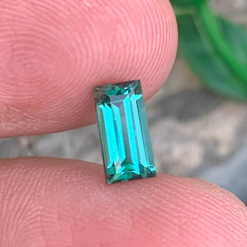 Lagoon Tourmaline ring
Lagoon Tourmaline pendant