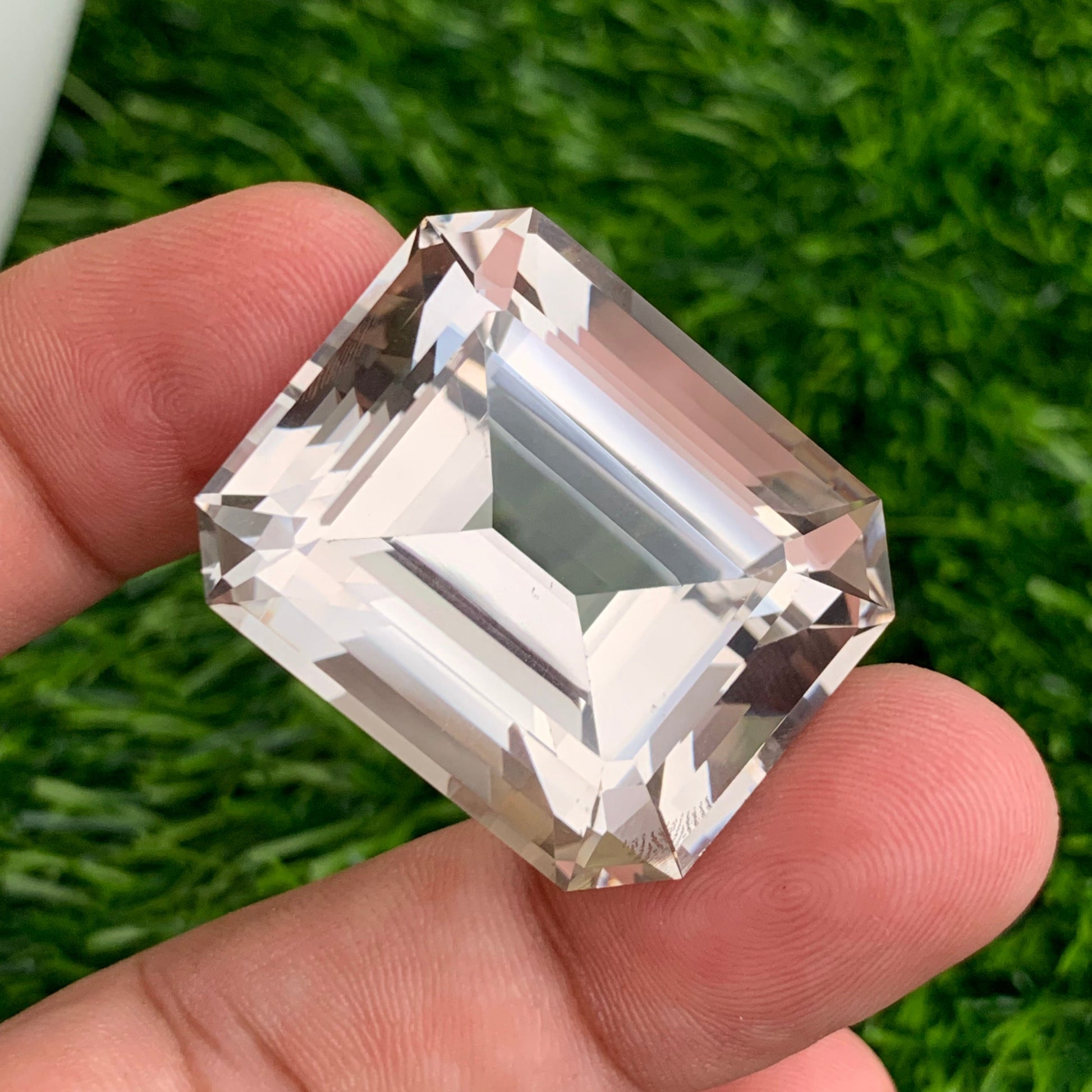 Natural Quartz gemstone
Natural Quartz jwelry