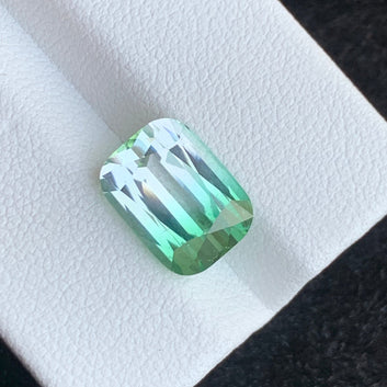 Bicolor Tourmaline gemstone
Bicolor Tourmaline jewelry