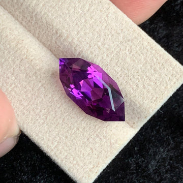 Pink Purple Amethyst Gestone
Pink Purple Amethyst Jewelry