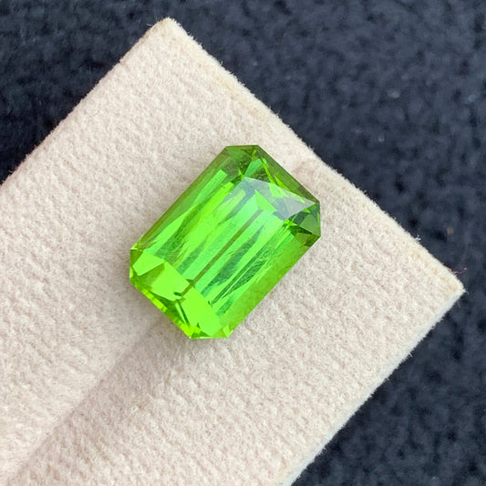 peridot necklace
peridot  bracelet