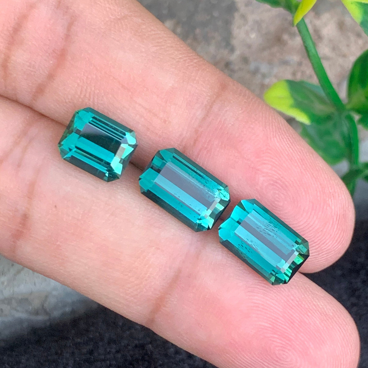 Lagoon Tourmaline set
Lagoon Tourmaline earrings