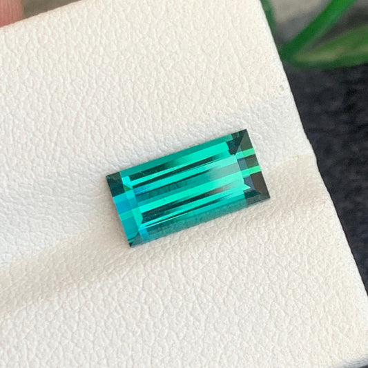  Lagoon Tourmaline gemstone
 Lagoon Tourmaline jewelry