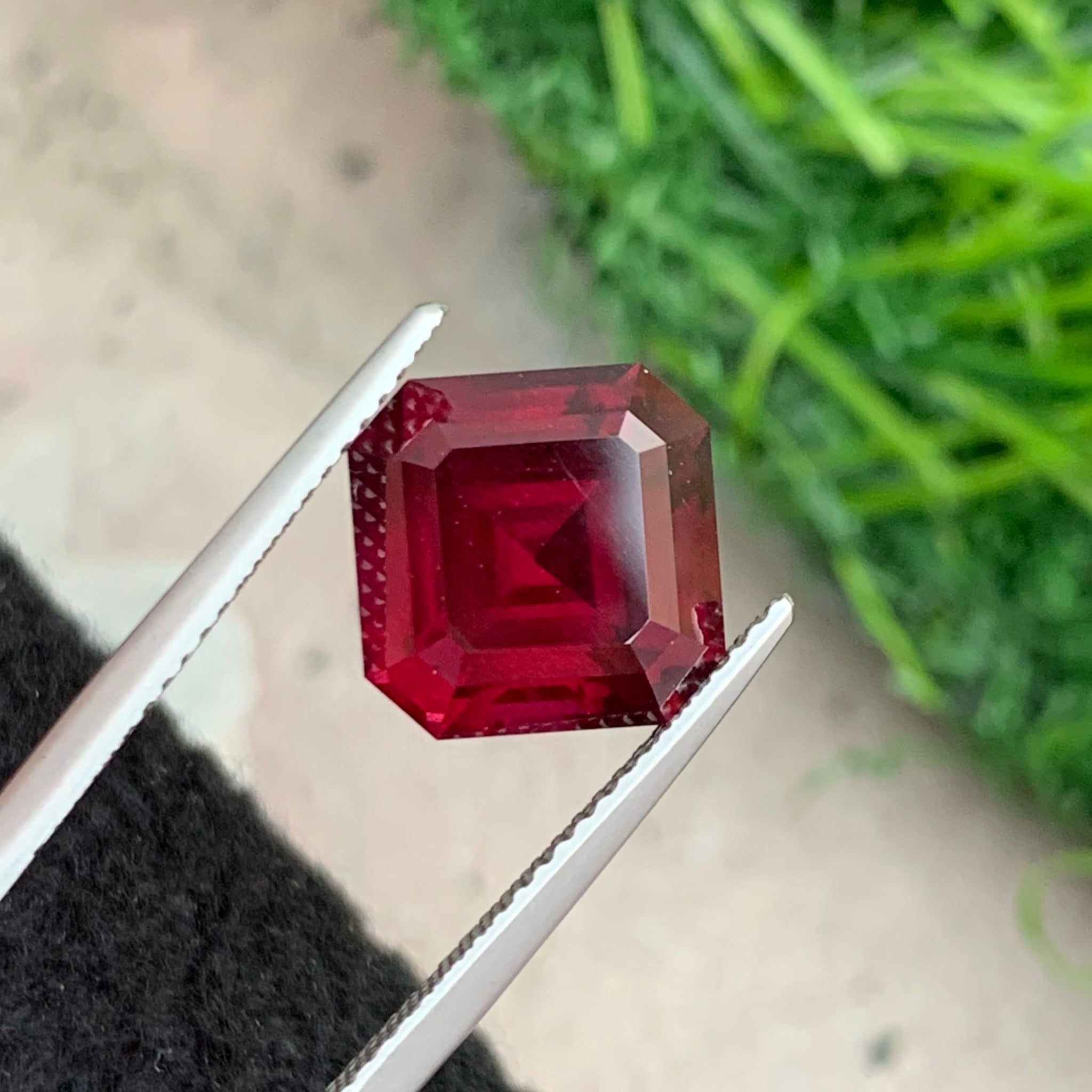 dark Pink Garnet