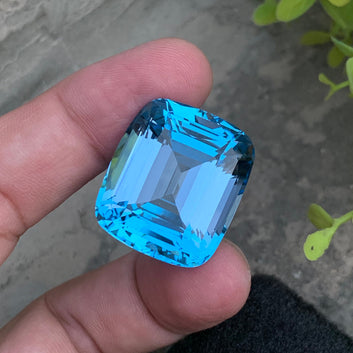 85.05 Carats Swiss Topaz from Africa with Cushion Shape, Tope Quality Blue Topaz Gems