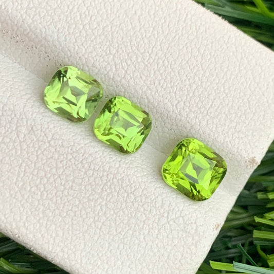 Green Peridot stone
Green Peridot jewelry