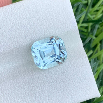 Aquamarine ring
Aquamarine pendant