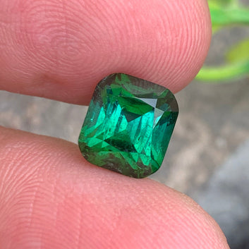 Lagoon Tourmaline ring
Lagoon Tourmaline pendant