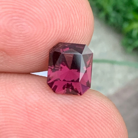 1.95 Carats Pinkish Red Garnet, Pinkish Red Gemstone in Fancy Shape