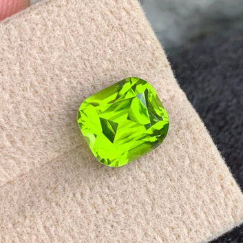 4.80 Carat Natural Green Peridot Gemstone – Cushion Cut from Pakistan