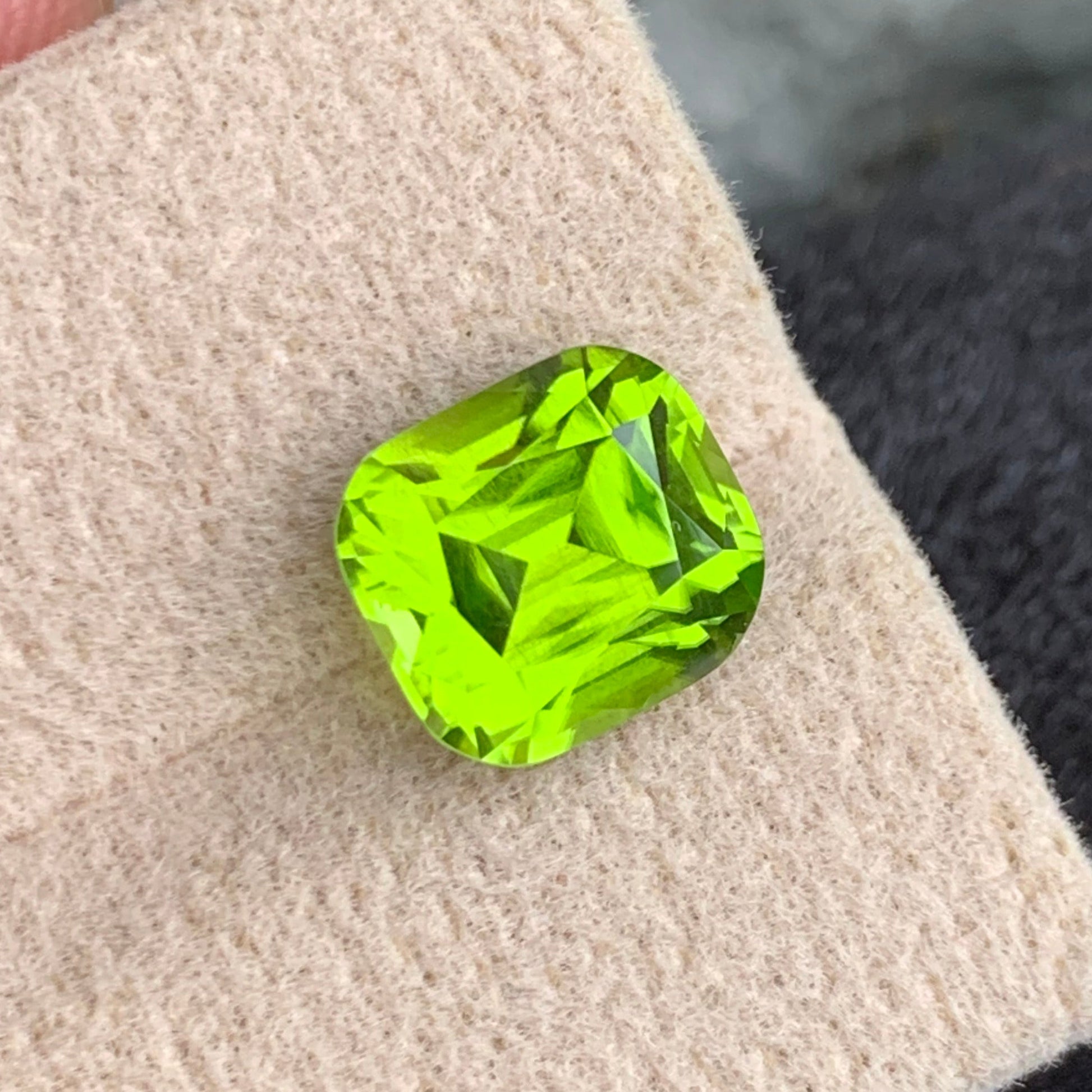 Green Peridot ring
Green Peridot pendant