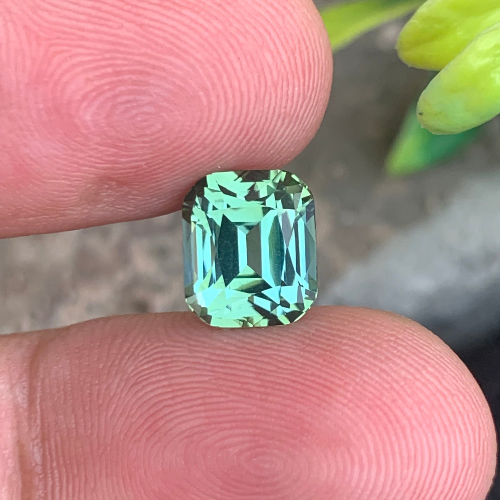 Bluish Green Tourmaline ring
Bluish Green Tourmaline pendant