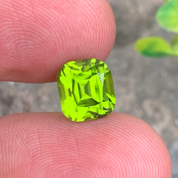 4.80 Carat Natural Green Peridot Gemstone – Cushion Cut from Pakistan