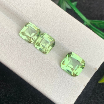 Green Peridot set
Green Peridot rings