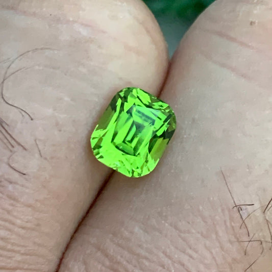 2.45 Carats Peridot Gemstone, Rear Peridot Stone Cushion Shape