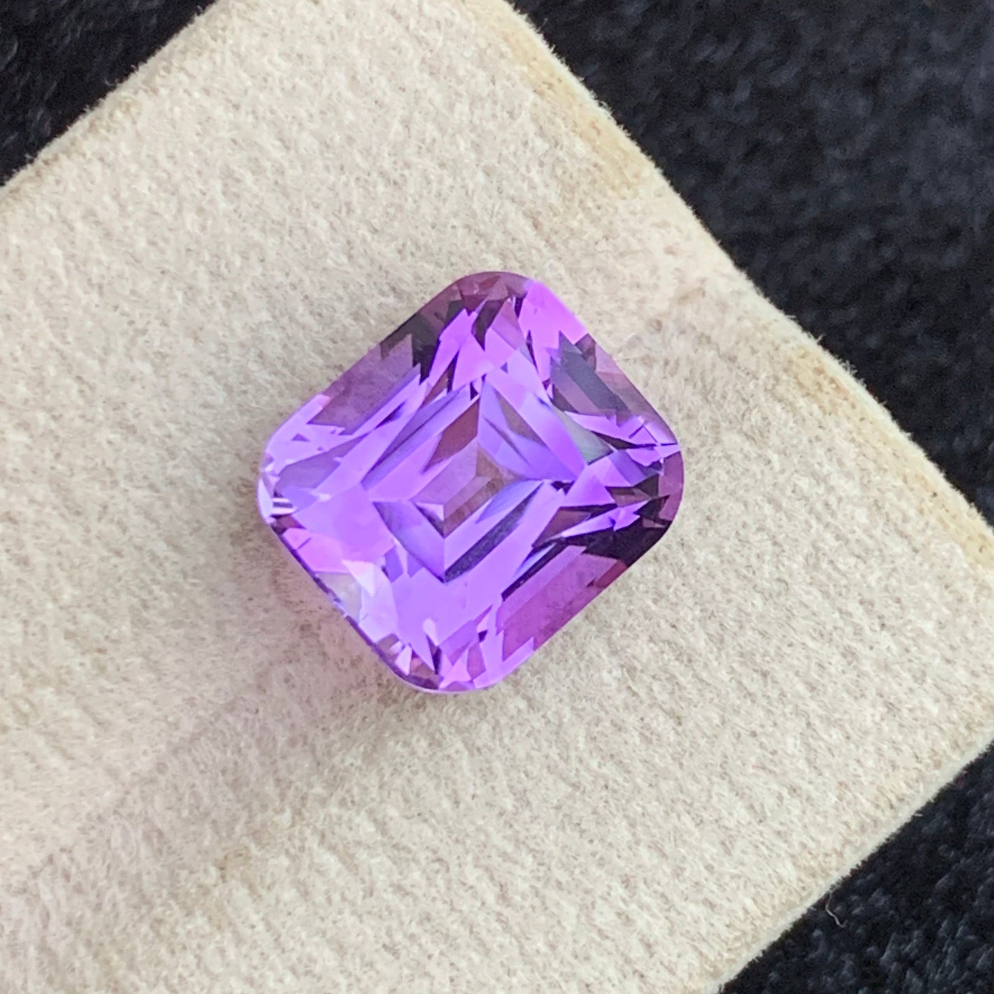6.00 Carats Loose Pink Purple Amethyst from Brazil - Cushion Cut and Loup Clean Clarity