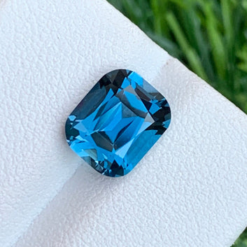 Beautiful London Blue Topaz Gemstone, Cushion Cut 4.00 Carats