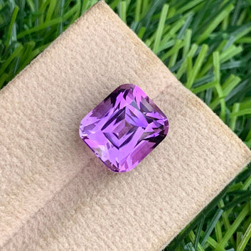 6.00 Carats Loose Pink Purple Amethyst from Brazil - Cushion Cut and Loup Clean Clarity